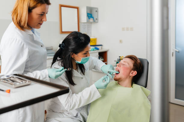 Best Emergency Root Canal Treatment in Nth Bend, OR